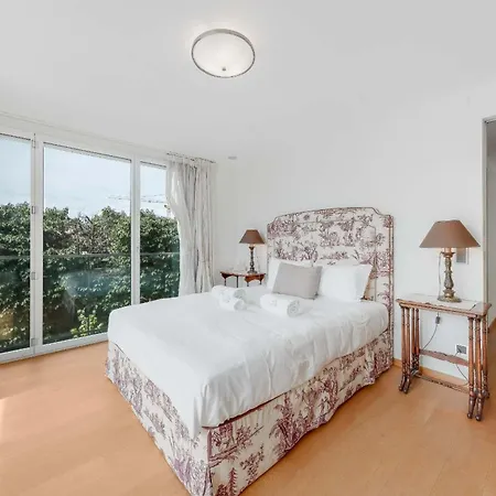 Luxury 4-bedroom At Le National By Guestlee Daire