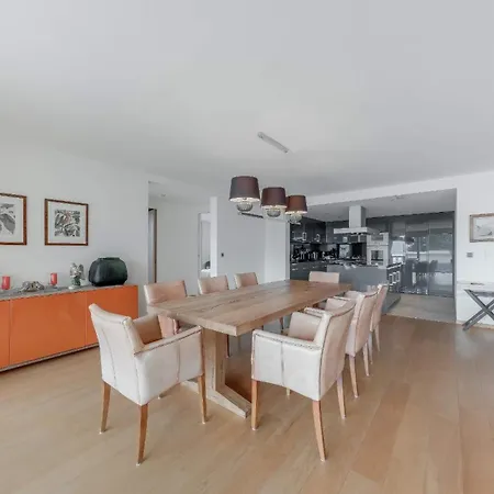 Luxury 4-bedroom At Le National By Guestlee Daire *