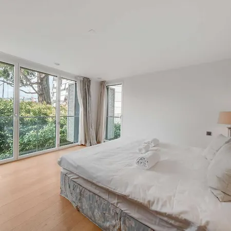 Daire Luxury 4-bedroom At Le National By Guestlee