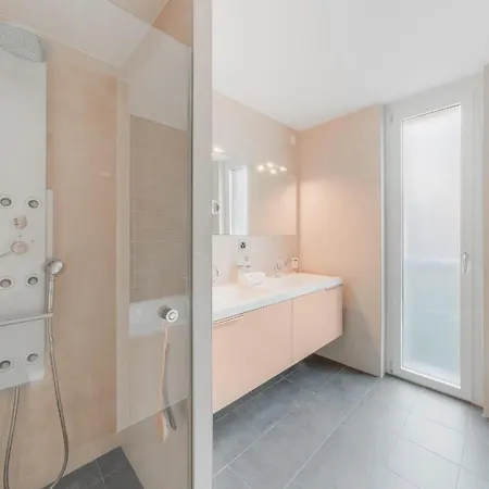 Luxury 4-bedroom At Le National By Guestlee Montrö