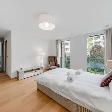 Luxury 4-bedroom At Le National By Guestlee